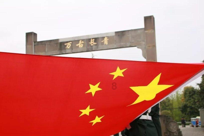 救援小绿龙